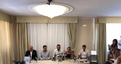 Calcio Avellino SSD, presentati questa mattina Carlo Musa ed Archimede Graziani Calcio Avellino SSD, presentati questa mattina Carlo Musa ed Archimede Graziani