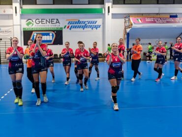 Handball – La Jomi Salerno domina Brixen alla Palumbo e conquista la settima vittoria consecutiva