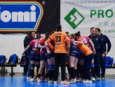 Handball – Torna il campionato di A1. La Jomi Salerno in terra laziale per affrontare il Pontinia