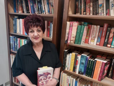 CATERINA ARNOLDI: IN LIBRERIA E NEGLI STORE DIGITALI