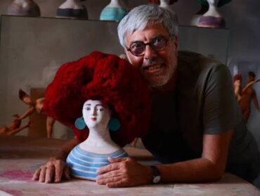 Paolo Sandulli espone ad Atrani: arte, ceramica e il racconto della Costiera Amalfitana