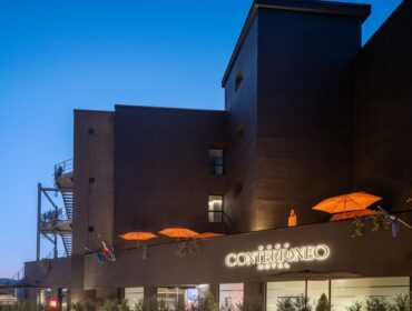 Conterraneo Hotel, a Marcianise nasce un nuovo spazio tra ospitalità, cucina e arte contemporanea