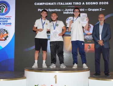 Antonio Cocozziello trionfa ai Campionati italiani di tiro a segno: oro, argento e due bronzi per il giovane talento irpino